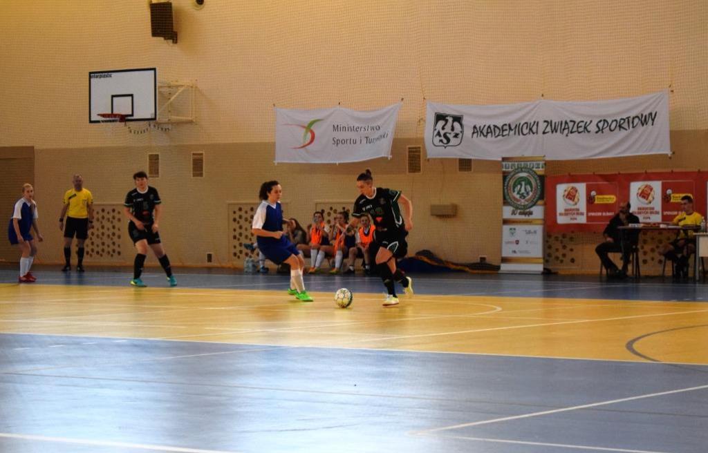 Rozstrzygnięcia w futsalu i szachach